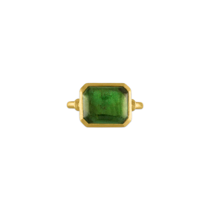 Women’s rings with faceted fluorite for hues -Green Tourmaline Capsa Ring