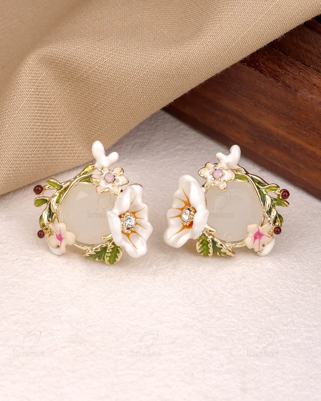 Best hoop earrings with baroque pearls for a luxurious and elegant vibe-Annette Fashionable Studs