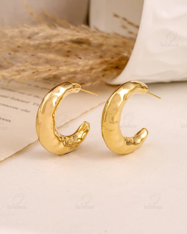 Hoop earrings with intricate designs for a unique and artistic appearance-Crescent Fashionable Studs