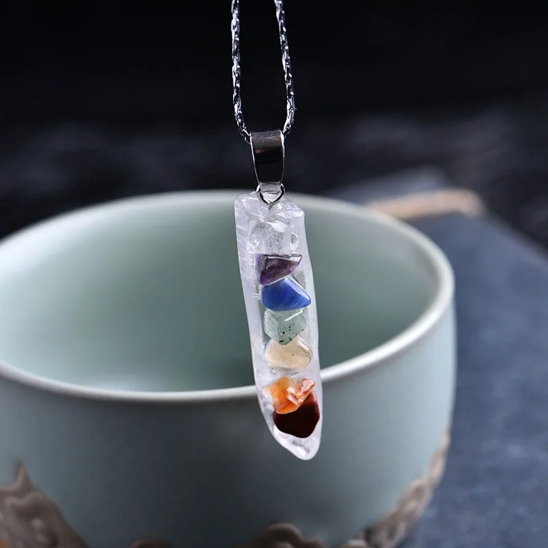 Best necklaces and pendants with zodiac signs for a celestial, astrology-inspired vibe-Healing Seven Chakra Crystals Necklace