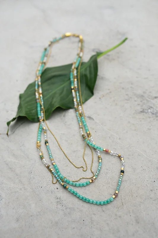 Elegant necklaces and pendants with gold chains for a chic, timeless appearance-Charming Jewell Green Necklace